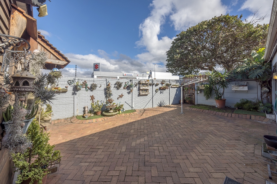 3 Bedroom Property for Sale in Claremont Western Cape
